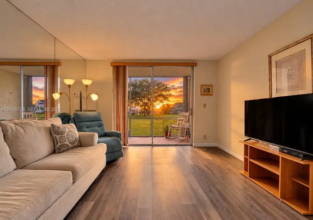 6890-royal-palm-blvd-109h-margate-fl-33063/hzid_a2a83e62