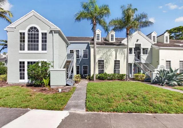 1205-crystal-way-a-delray-beach-fl-33444/hzid_62b7ffbd
