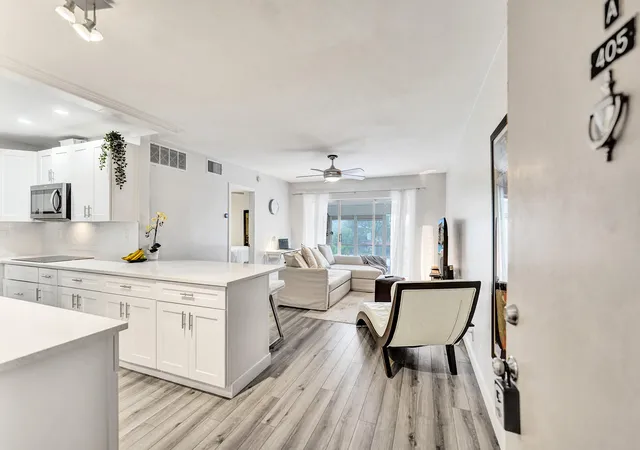 3040-ne-16th-avenue-a405-oakland-park-fl-33334/hzid_77460abf