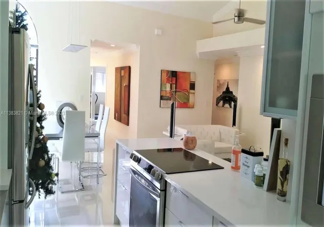 17324-boca-clb-blvd-902-boca-raton-fl-33487/hzid_c48c9d8e