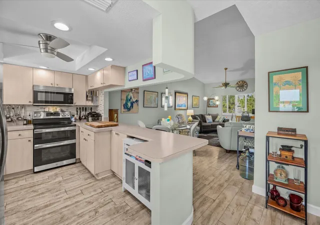 2950-se-ocean-blvd-stuart-fl-34996/hzid_975ef52b