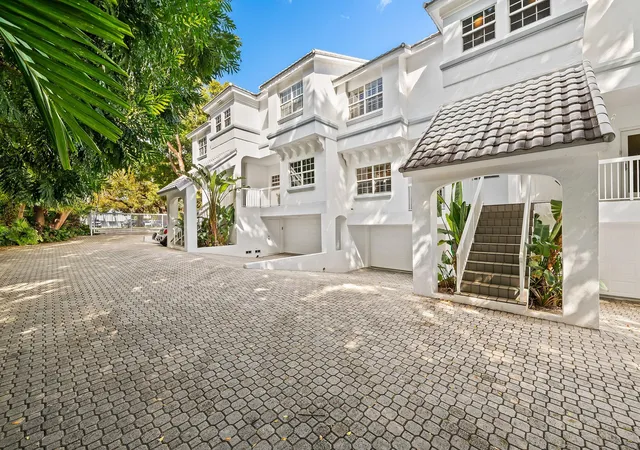1705-e-las-olas-blvd-3-fort-lauderdale-fl-33301/hzid_8ee35688