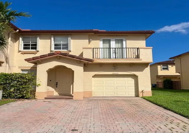 12831-sw-135th-terrace-0-miami-fl-33186/hzid_85098969