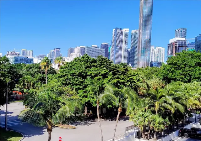 Brickell Place Phase II