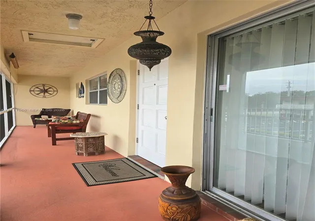 5387-sw-40th-avenue-203-fort-lauderdale-fl-33314/hzid_7e9335d6