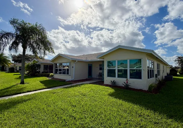5289-lakefront-blvd-c-delray-beach-fl-33484/hzid_9e62721b