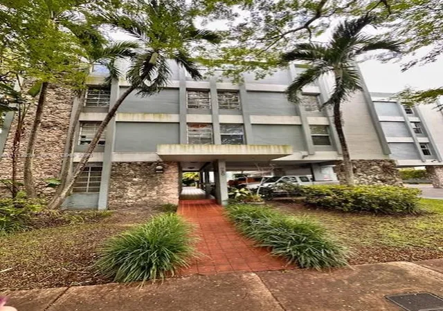 820-salzedo-st-305-coral-gables-fl-33134/hzid_cc68fc24