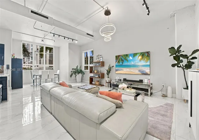 2001-biscayne-blvd-3202-miami-fl-33137/hzid_98ba859b