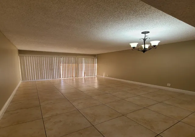 1461-windorah-way-g-west-palm-beach-fl-33411/hzid_b82bddba
