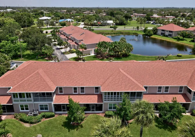 235-grand-royale-cir-204-vero-beach-fl-32962/hzid_b187b25e