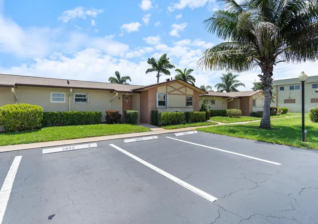 2822-crosley-dr-w-d-west-palm-beach-fl-33415/hzid_3dca2131