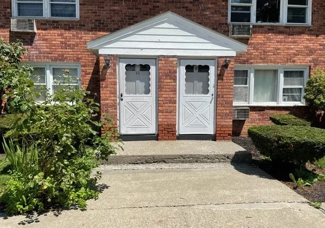 2710-south-rd-h9-poughkeepsie-town-ny-12601/hzid_5f3586da