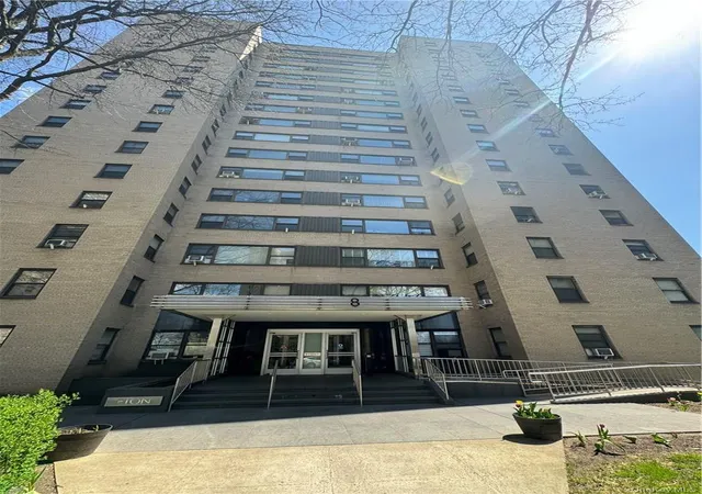 8-fordham-hill-oval-1b-new-york-ny-10468/hzid_50c30e24