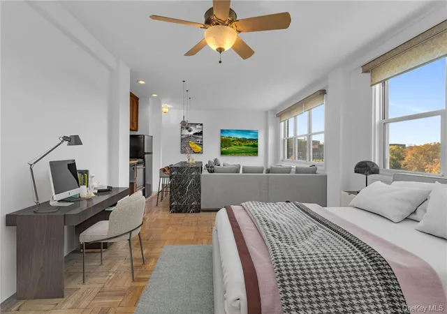 3935-blackstone-ave-5k-new-york-ny-10471/hzid_92cdd333
