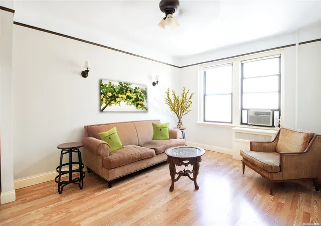 35-55-29th-st-5c-astoria-ny-11106/hzid_3fcd0115