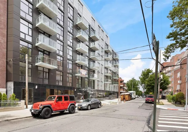 65-18-austin-st-2b-new-york-ny-11374/hzid_52eb6f21