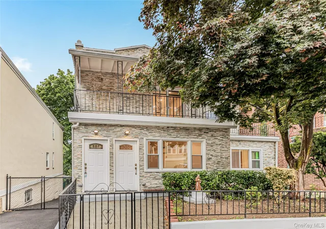 6140-delafield-ave-new-york-ny-10471/hzid_050df85a