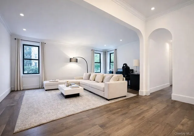 3000-valentine-ave-2e-new-york-ny-10458/hzid_1e57208e