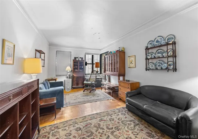 3000-valentine-ave-1d-new-york-ny-10458/hzid_94b1989b