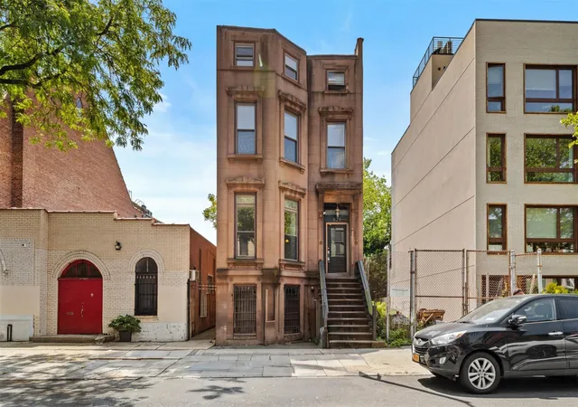 626-madison-st-brooklyn-ny-11221/hzid_b991e80b