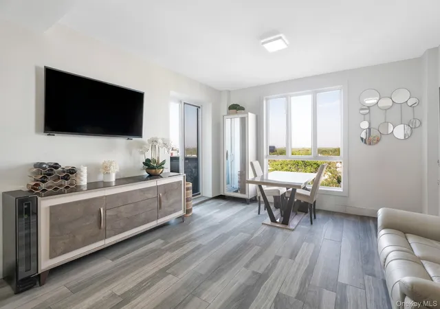 2222-ocean-ave-ph-b-new-york-ny-11229/hzid_6075e563