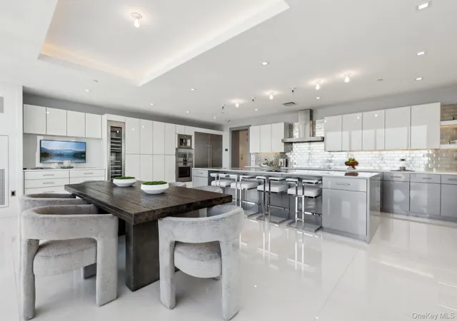 5-renaissance-sq-ph41c-white-plains-ny-10601/hzid_5a444d61