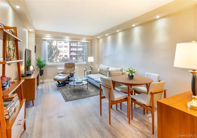 2621-palisade-ave-2g-new-york-ny-10463/hzid_f73ace12