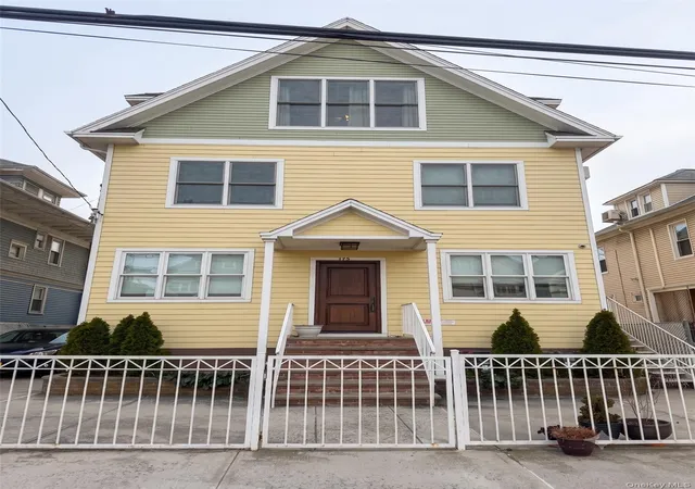 175-beach-113th-st-new-york-ny-11694/hzid_0b5100f8