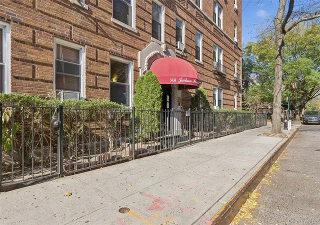 34-59-89th-st-6e-new-york-ny-11372/hzid_345cf421