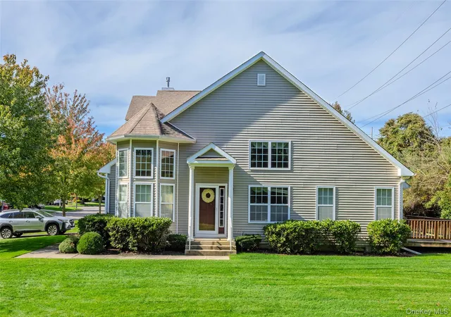 48-avery-ln-brookhaven-ny-11764/hzid_24122b7c