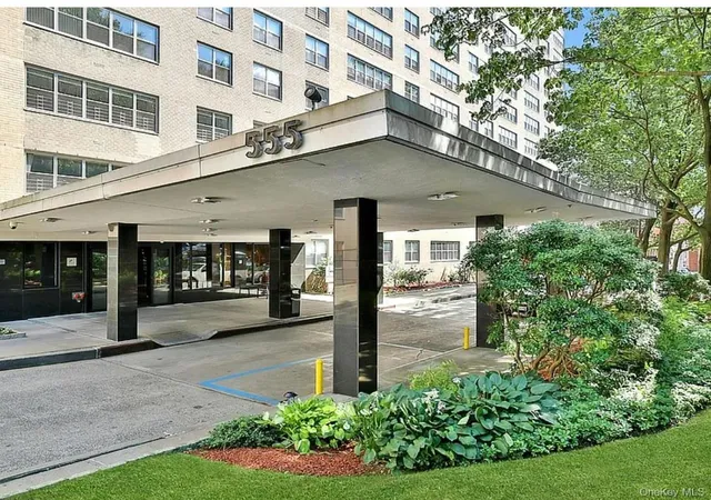 555-kappock-st-12j-new-york-ny-10463/hzid_e5aefbd0