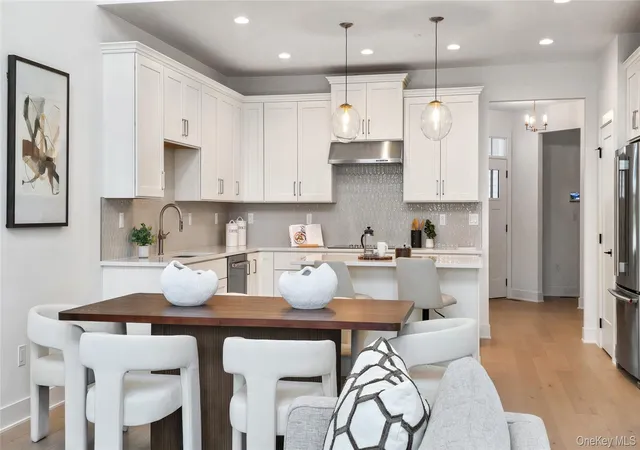 2086-summit-loop-78-carmel-ny-10512/hzid_c5976a76