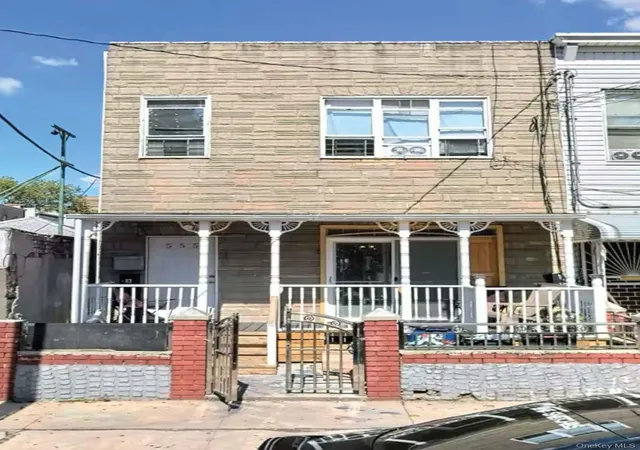 555-hemlock-st-brooklyn-ny-11208/hzid_85d1106c