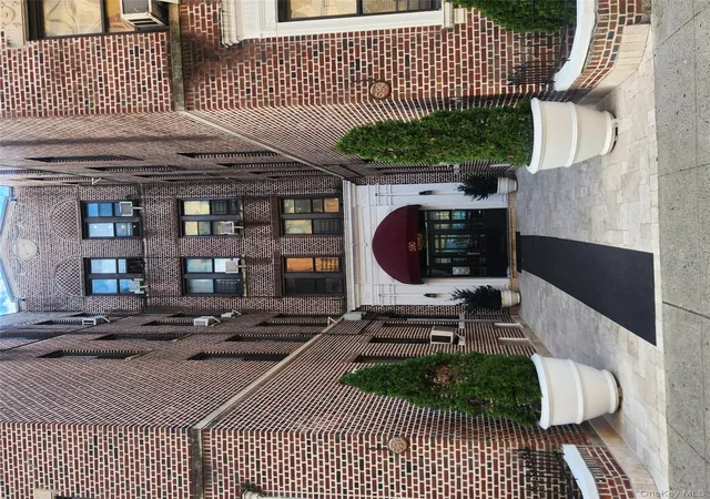 590-parkside-ave-1bw-new-york-ny-11226/hzid_60f6773d