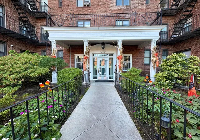 98-50-67th-ave-1b-new-york-ny-11374/hzid_c1f2b854