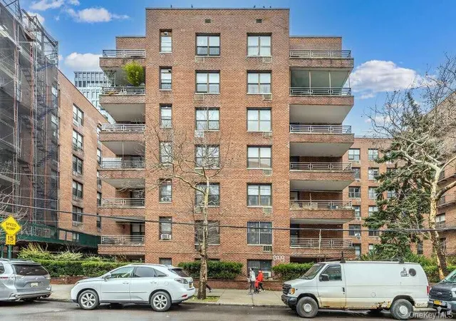 138-15-franklin-ave-214-new-york-ny-11355/hzid_2741e871
