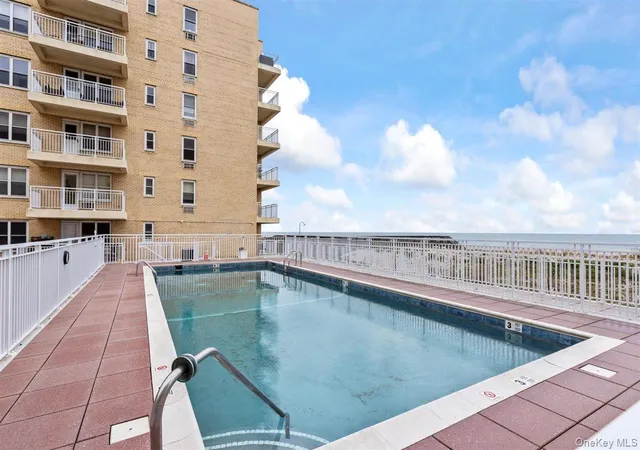 700-shore-rd-7y-long-beach-ny-11561/hzid_b8a882fe