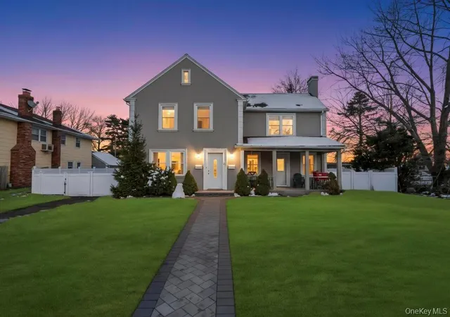 32-longfellow-ave-westbury-ny-11590/hzid_2b58dc90
