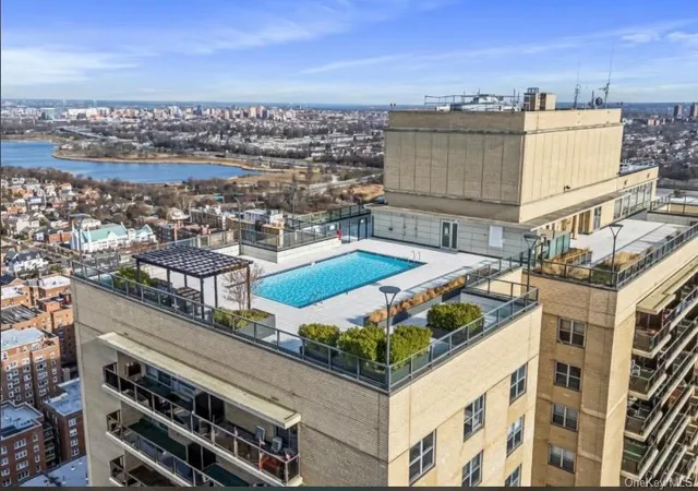 110-11-queens-blvd-25d-forest-hills-ny-11375/hzid_a2149085