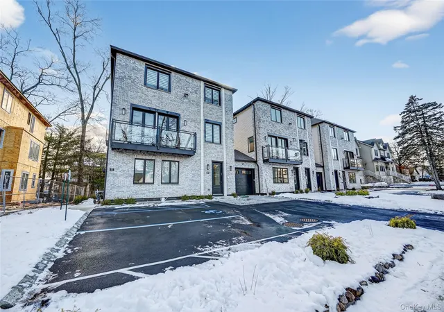 27-ellish-pkwy-202-ramapo-ny-10977/hzid_a5699908