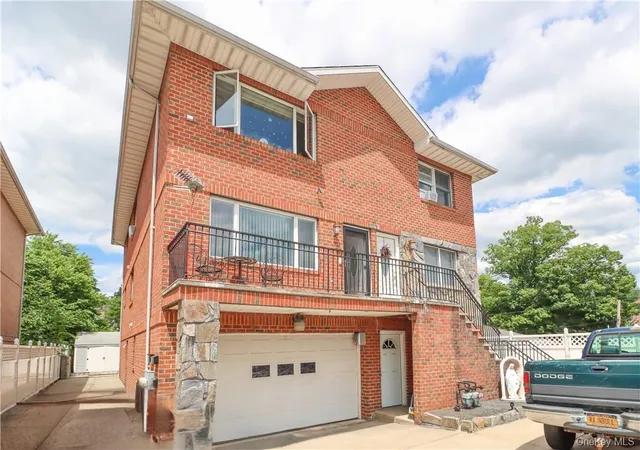1078-midland-ave-bronxville-ny-10708/hzid_768a1b1a