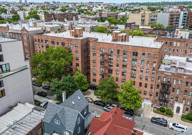275-webster-avenue-4i-new-york-ny-11230/hzid_671ca98c