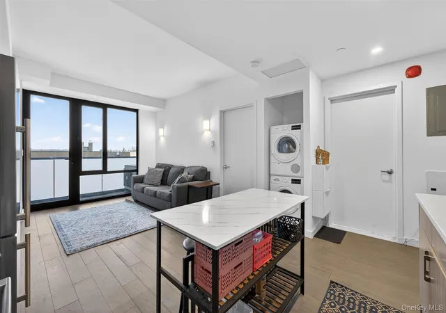 8808-justice-ave-6g-new-york-ny-11373/hzid_6f13b296