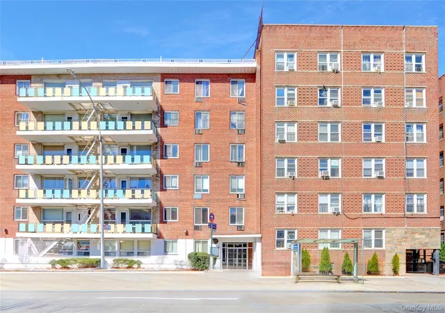3201-grand-concourse-4m-new-york-ny-10468/hzid_9933a775