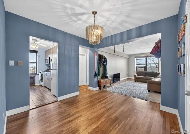 142-21-26th-avenue-5d-new-york-ny-11354/hzid_d871b3c2