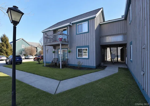 81-sterling-st-81-fishkill-ny-12508/hzid_0d19ccd0