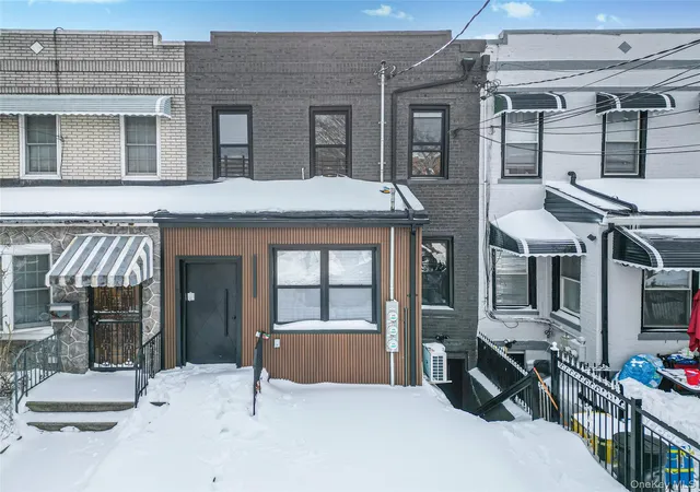 962-east-221-st-bronx-ny-10469/hzid_25ab2ed3