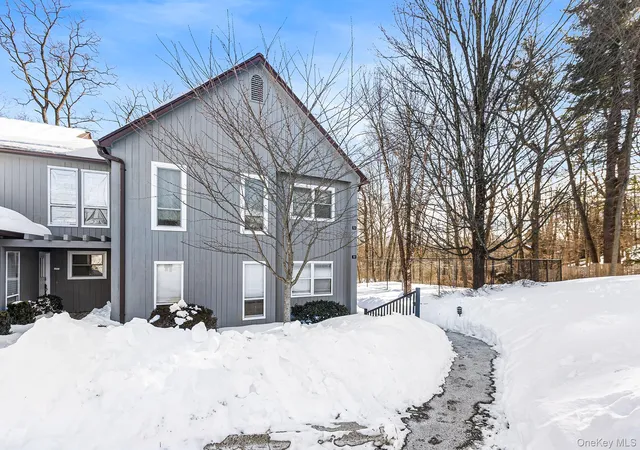 7-woods-brooke-ln-2-yorktown-ny-10598/hzid_30ab0dd0