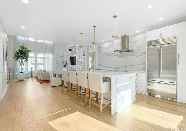 56-1st-st-l4-pelham-ny-10803/hzid_51cad3a8