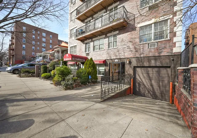 108-27-63rd-ave-1a-new-york-ny-11375/hzid_47e40ee2